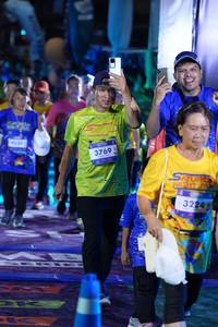 BIB: 4030, 3769, 3224
                            <button type="button" onclick="openModal(26261149)" class="btn btn-primary btn-sm float-right btn-popup" data-toggle="modal" data-target=".modal-high-quality">
                        <i class="fas fa-shopping-cart"></i> Add to Cart
                    </button>
                                            <button type="button" onclick="isThisMe(26261149, true)" class="btn btn-success btn-sm float-right btn-popup btn-isme hidden" data-toggle="tooltip" data-placement="bottom" title="นี่คือรูปของคุณใช่ไหม คลิกที่นี่เพื่อเอาเข้าอัลบั้ม">
                        <i class="fas fa-plus"></i> Add to album
                    </button>
                    <button type="button" onclick="isThisMe(26261149, false)" class="btn btn-warning btn-sm float-right btn-popup btn-isnotme hidden">
                        <i class="fas fa-ban"></i> Remove from album
                    </button>